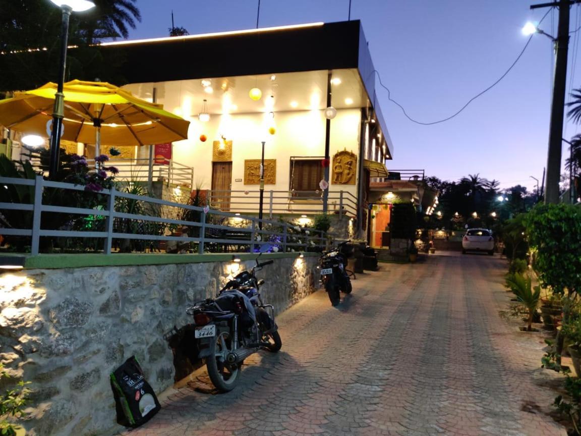 Hari Niwas - A Boutique Garden Resort Mount Abu Exterior photo