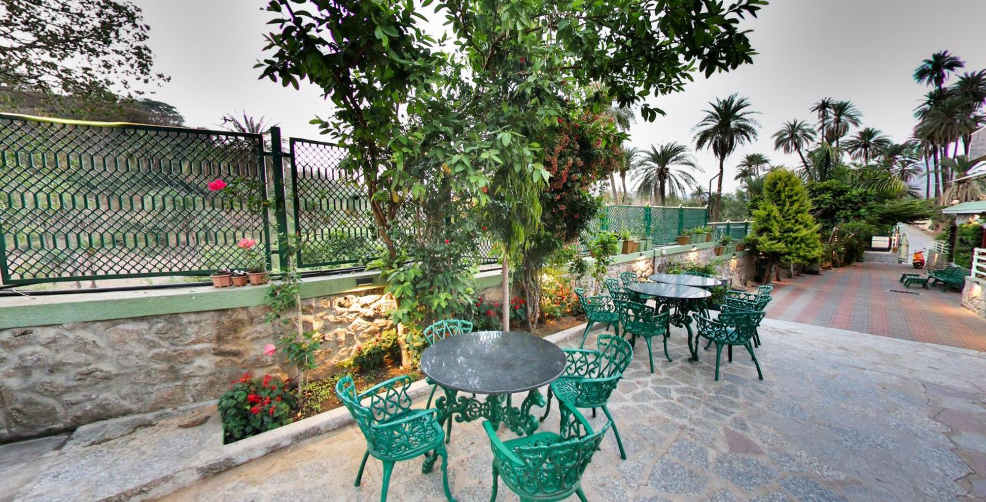 Hari Niwas - A Boutique Garden Resort Mount Abu Exterior photo